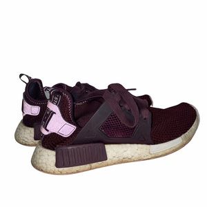 Adidas Women’s Boost Purple/Burgundy sneakers shoes Size 6